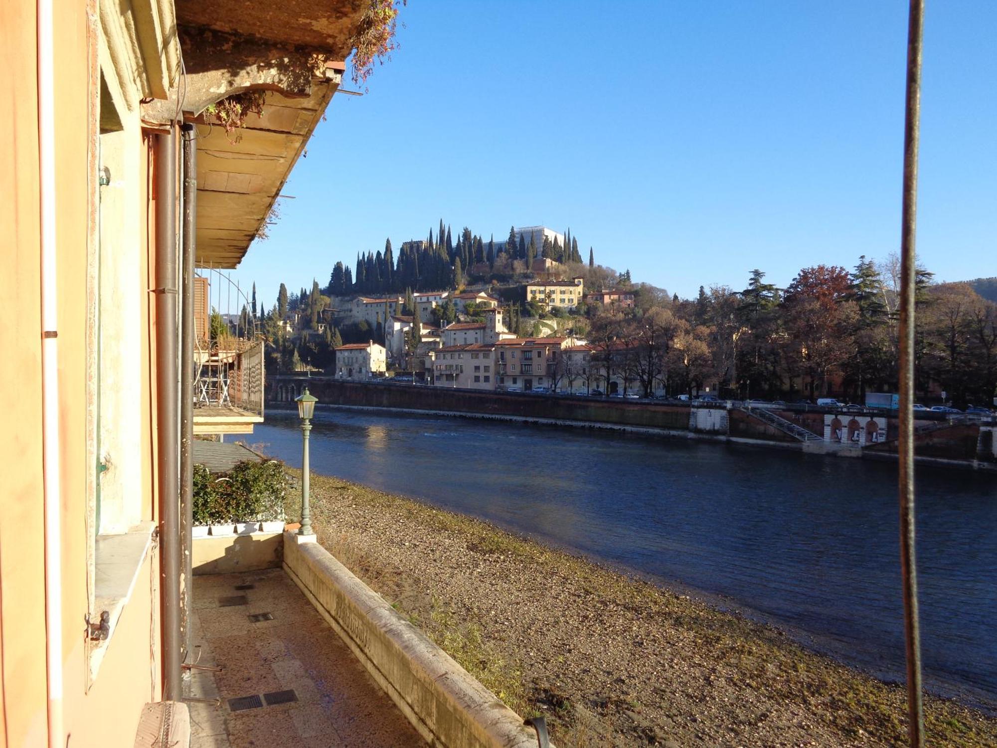 Sottoriva36 Bed & Breakfast Verona Exterior photo